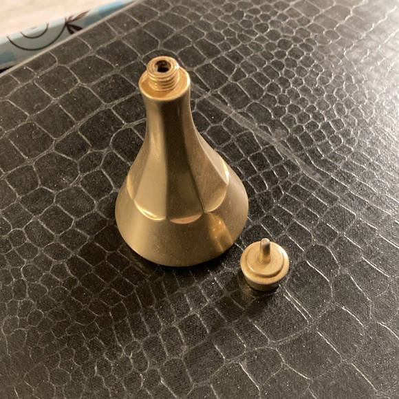 Vintage cologne bottle - Picture 2 of 3